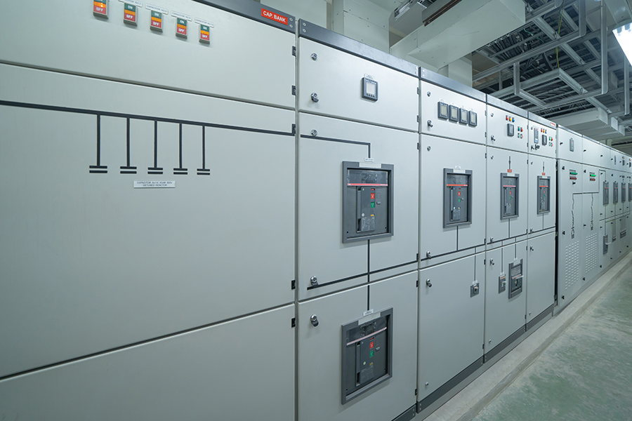 高電圧および低電圧の制御盤市場は、インテリジェント技術と新エネルギーによって牽引され、2025 年までに 1,500 億元を超えると予想されます。